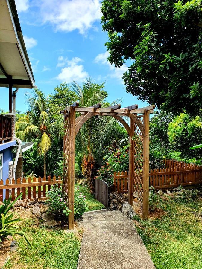 Apartamento Rose Self Catering Beau Vallon (Mahe)