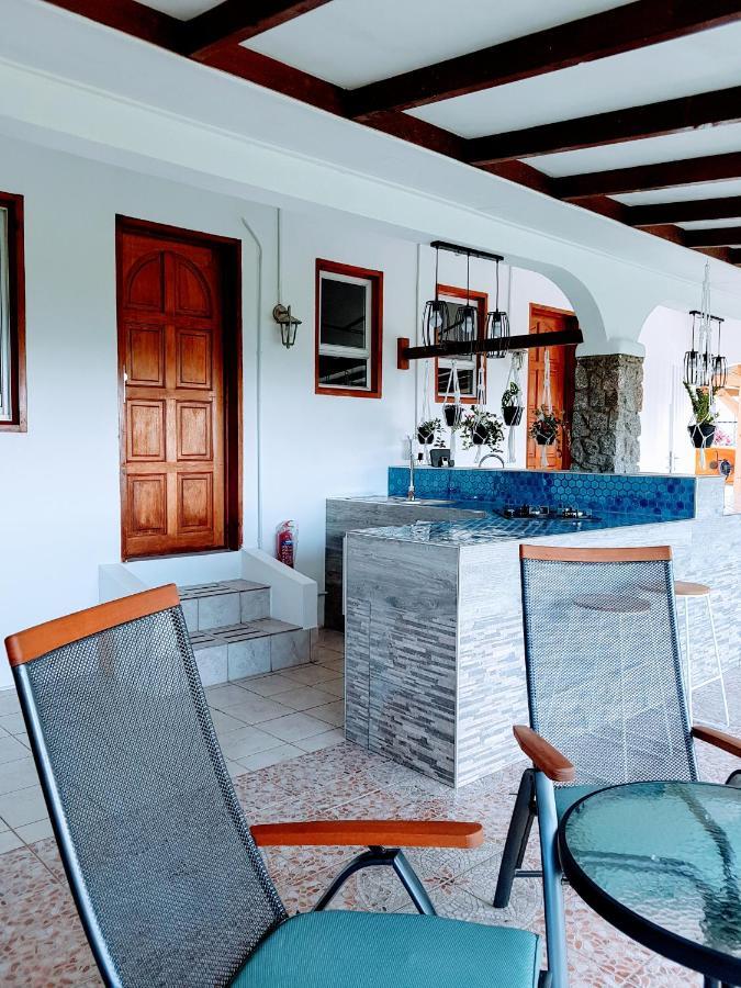 Rose Self Catering Apartamento *