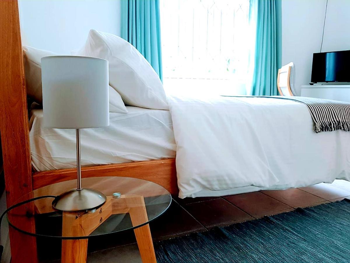 Rose Self Catering * Beau Vallon